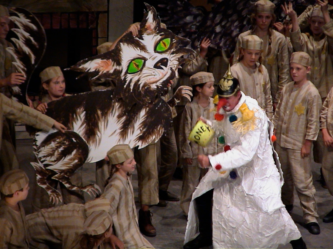 BRUNDIBAR-WINDMILL THEATRE