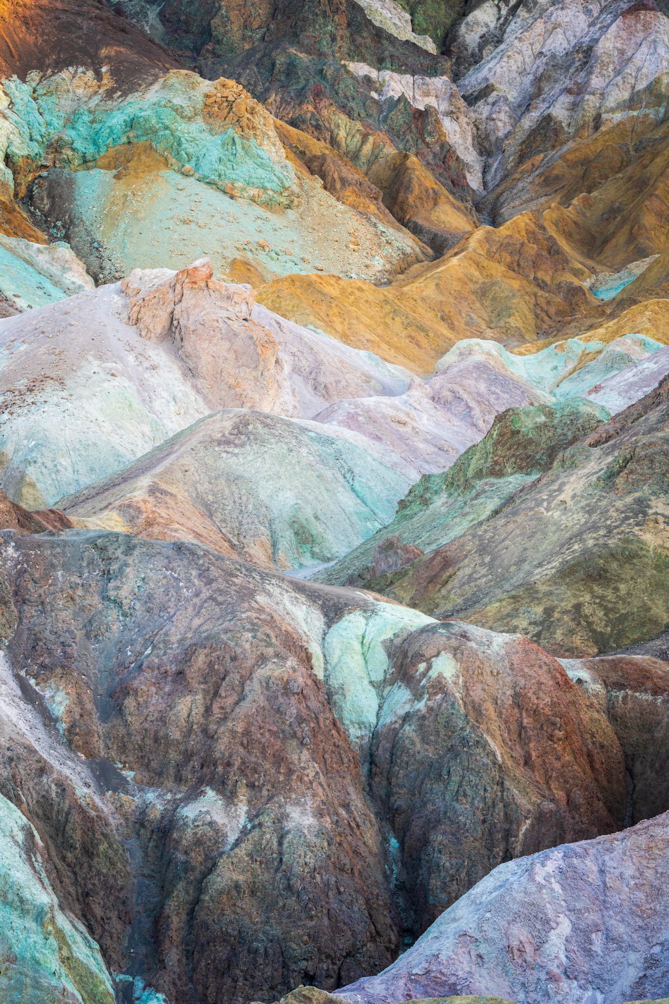 Artist's Palette, early morning.Death Valley National ParkCaliforniaFebruary 20, 2020Pentax K-1, HD PENTAX D FA* 70-200mm F2.8 ED DC AWISO 100 108 mm  1.0 sec at ƒ / 18