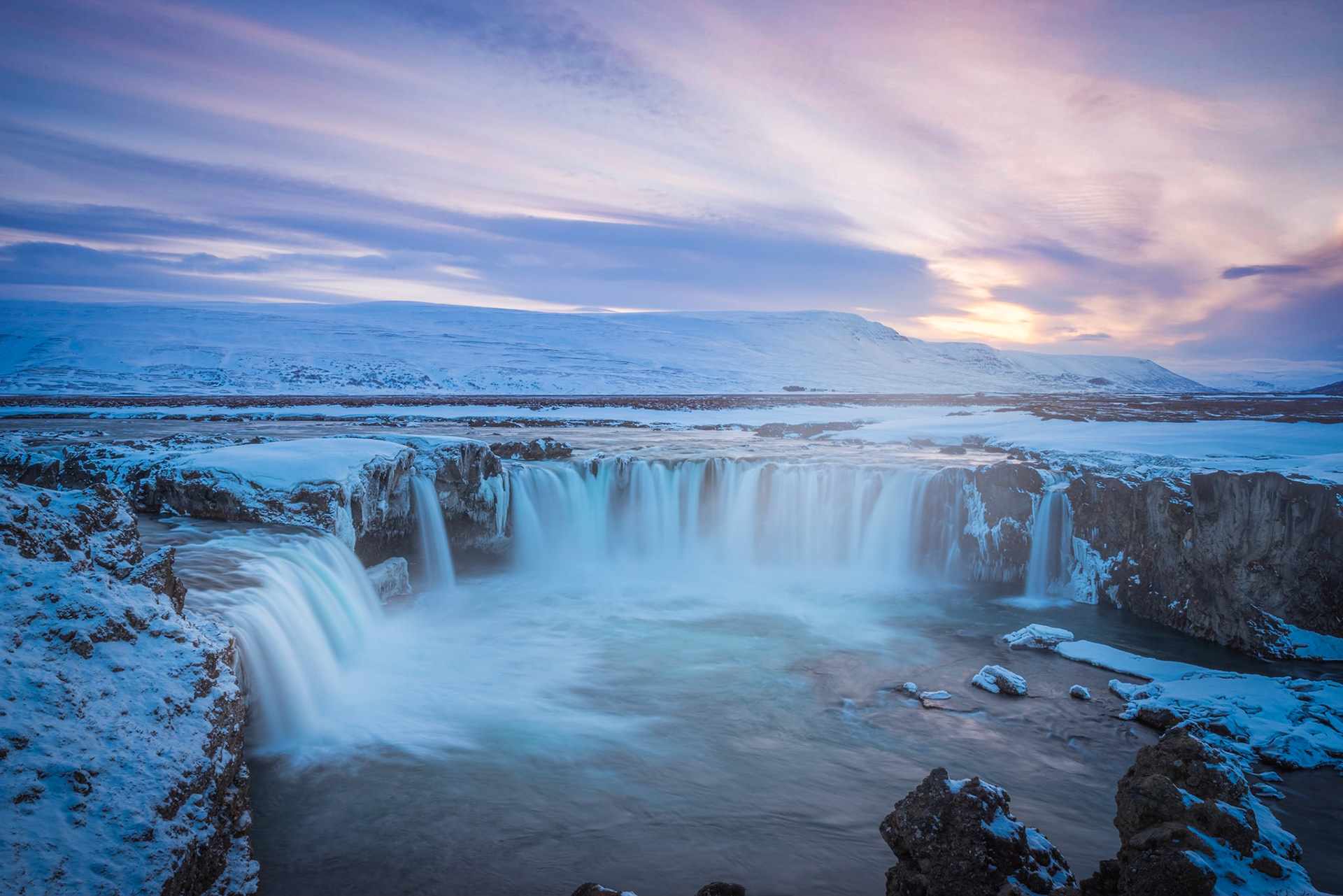 Goðafoss at sunsetNorðurland Eyestra, IcelandMarch 30, 2019Pentax K-1, HD PENTAX-D FA 24-70mm F2.8ED SDM WRISO 100 24 mm  0.3 sec at ƒ / 18