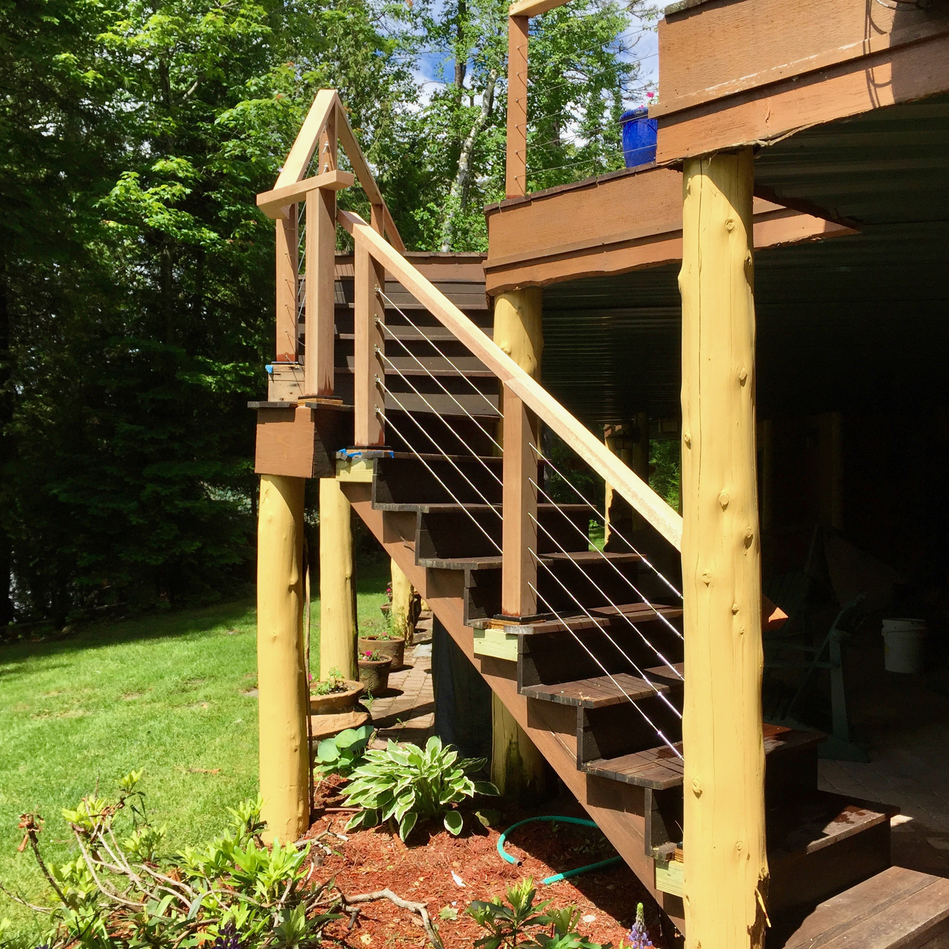 Peter Hollander - Mahogany and Steel Cable Deck Railing