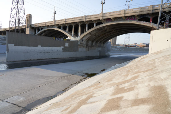 LA RIVER CGI BACKPLATES