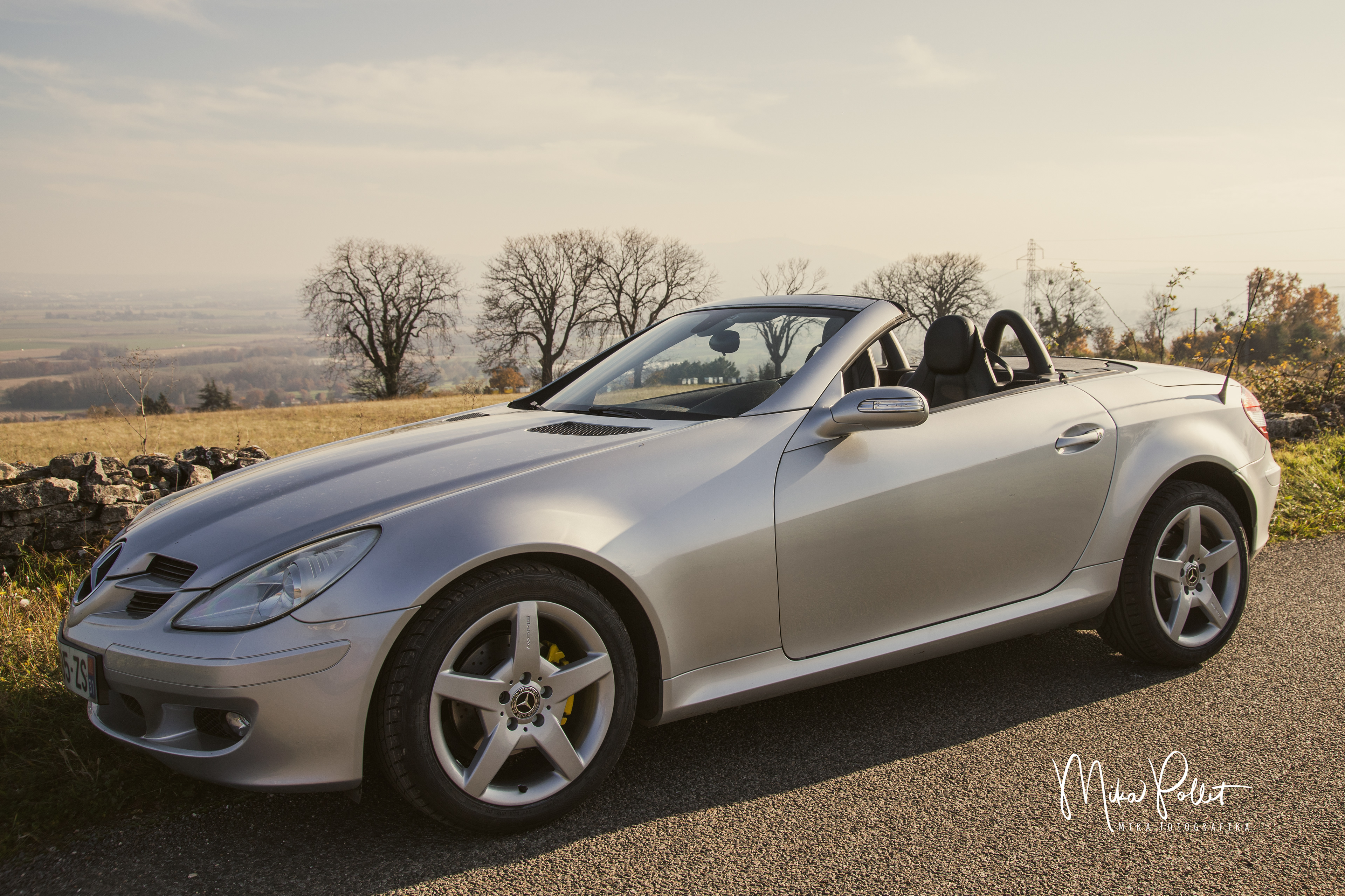 Location Cabriolet Mariage en beaujolais mercedes