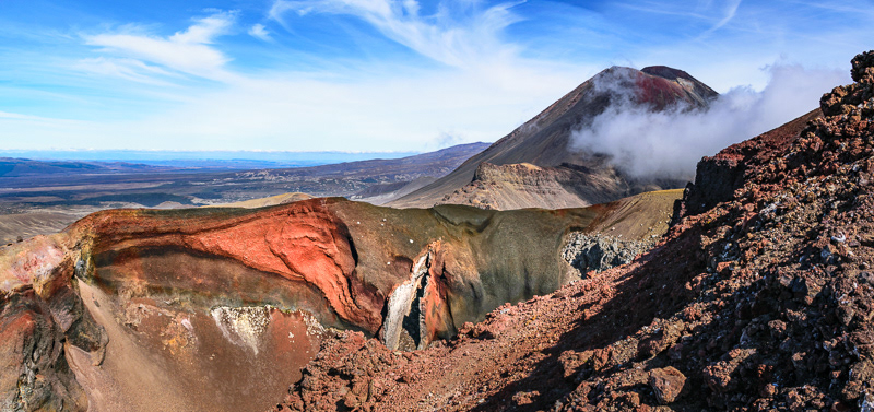 Red Crater and Mt Ngauruhoe, Tongariro National Park - Manawatu-Wanganui 