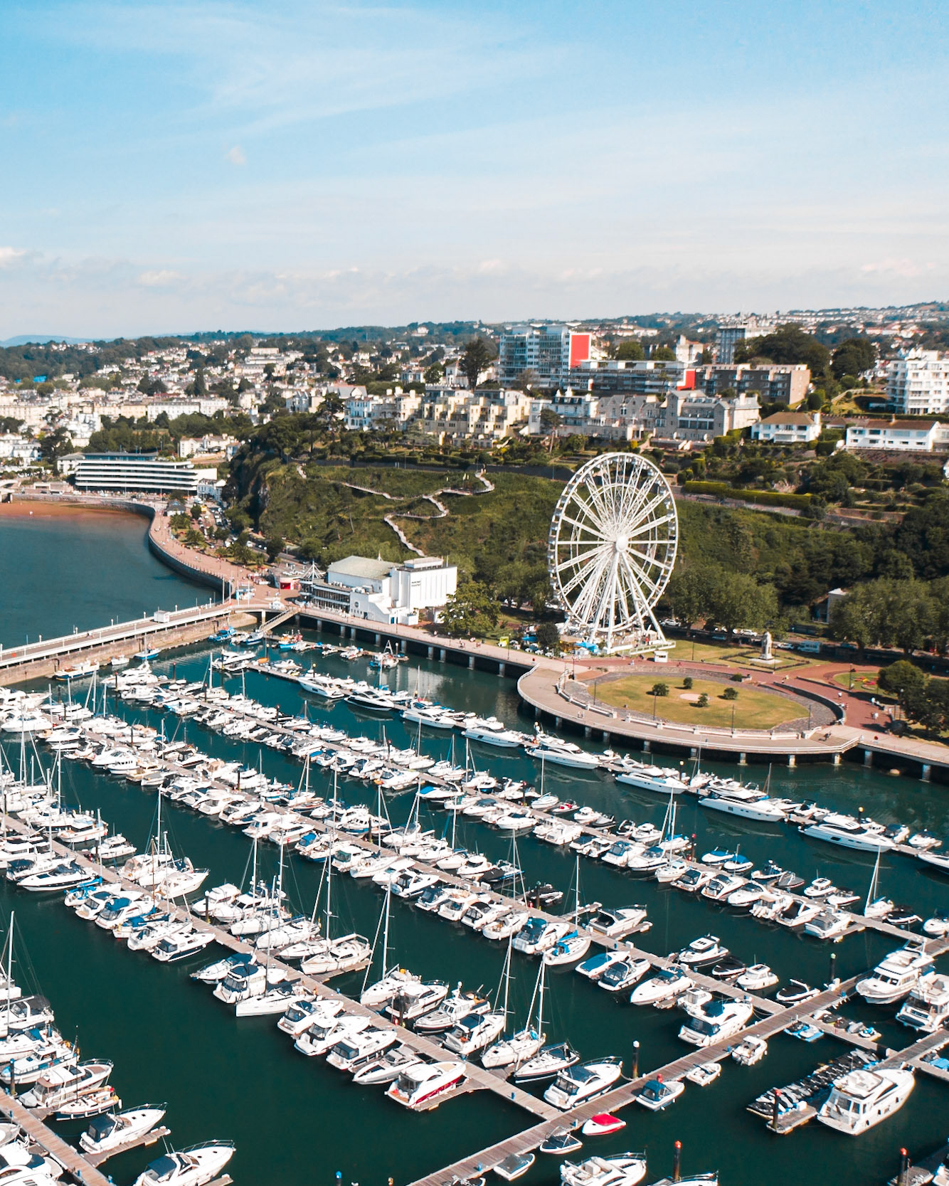 Josh Pratt | https://www.instagram.com/mrjoshpratt/