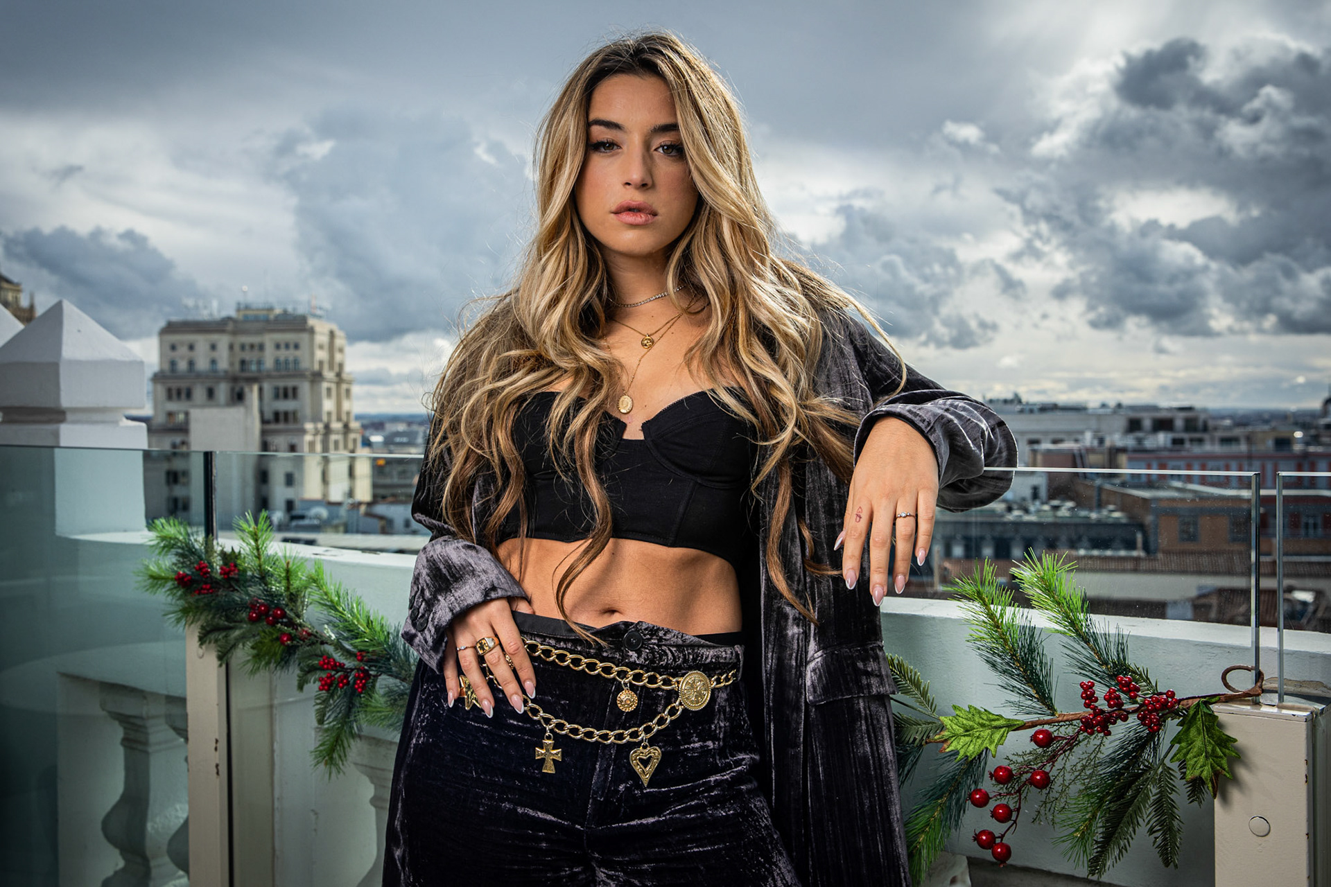 LOLA INDIGO