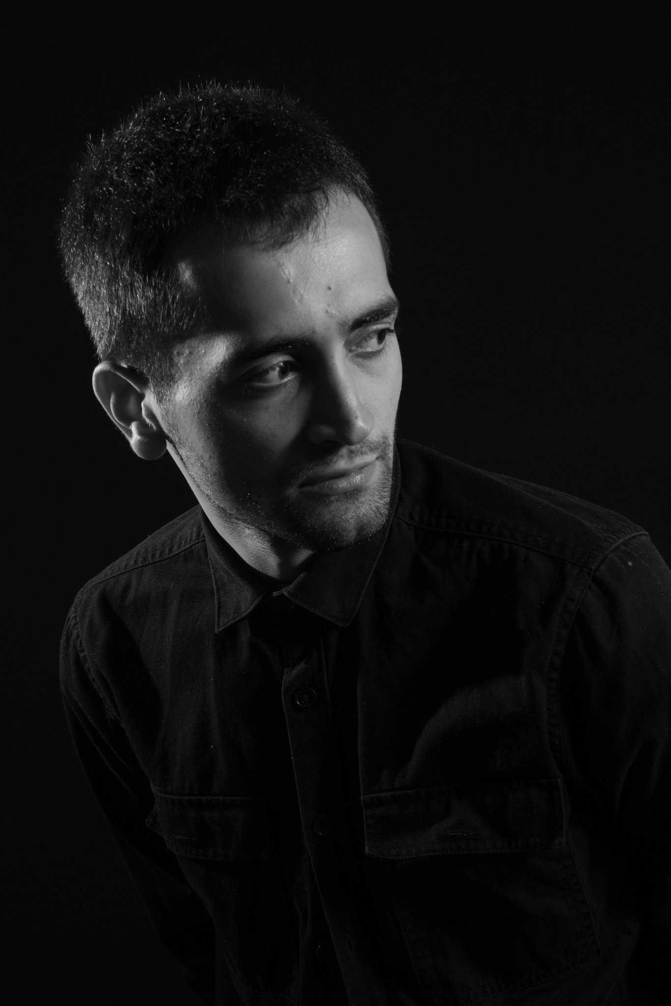Khachik / Musician