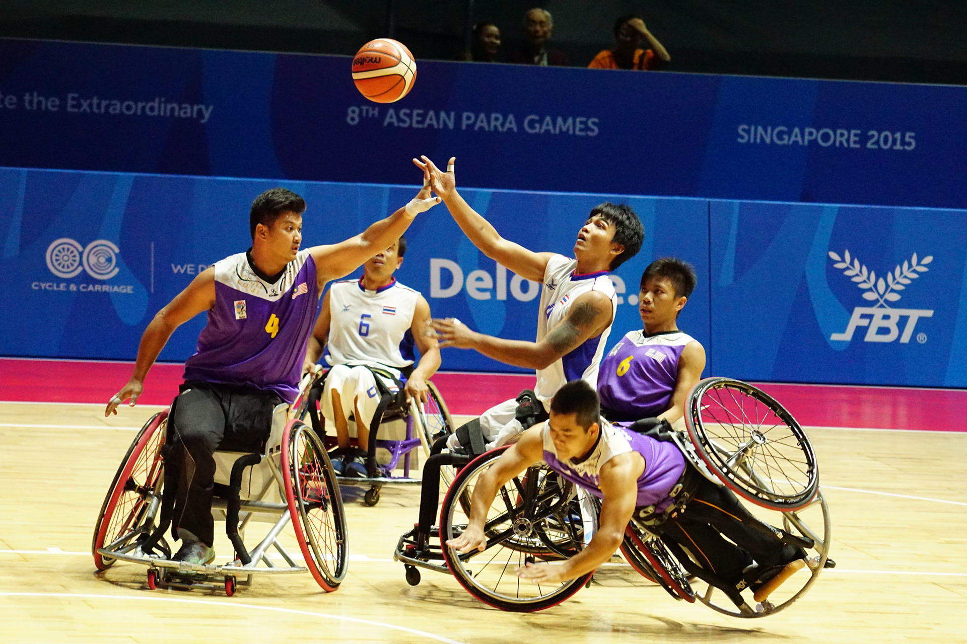 Wheelchair basket ball