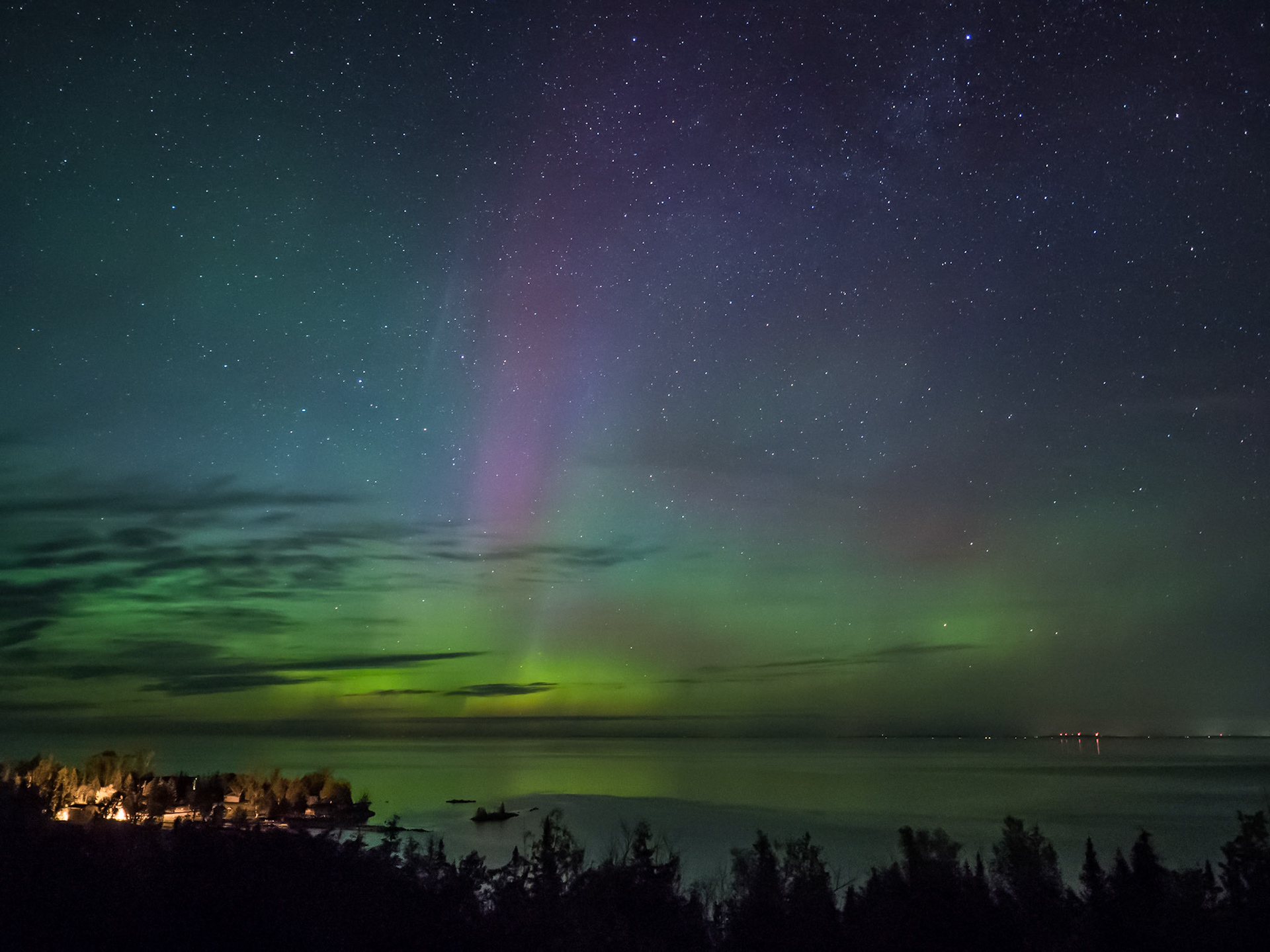 Aurora on the Bay