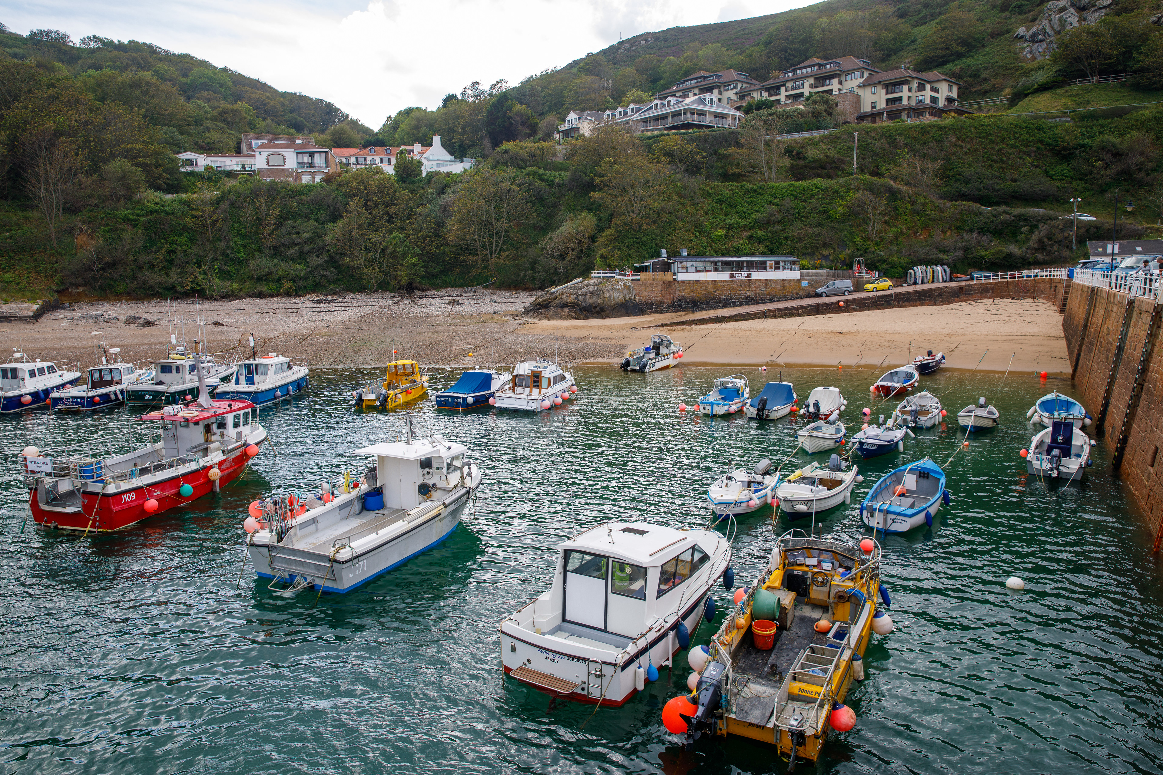 Bonne Nuit Bay