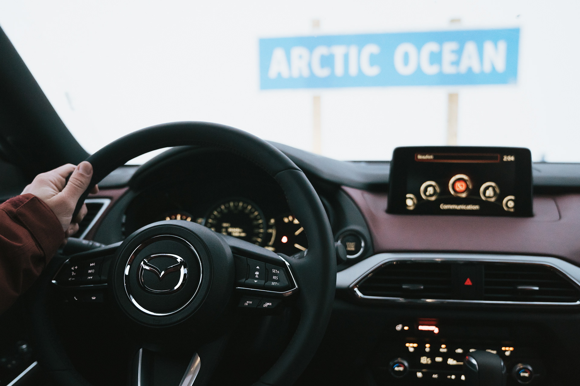MAZDA ARCTIC EXPEDITION, TUKTOYAKTUK NWT