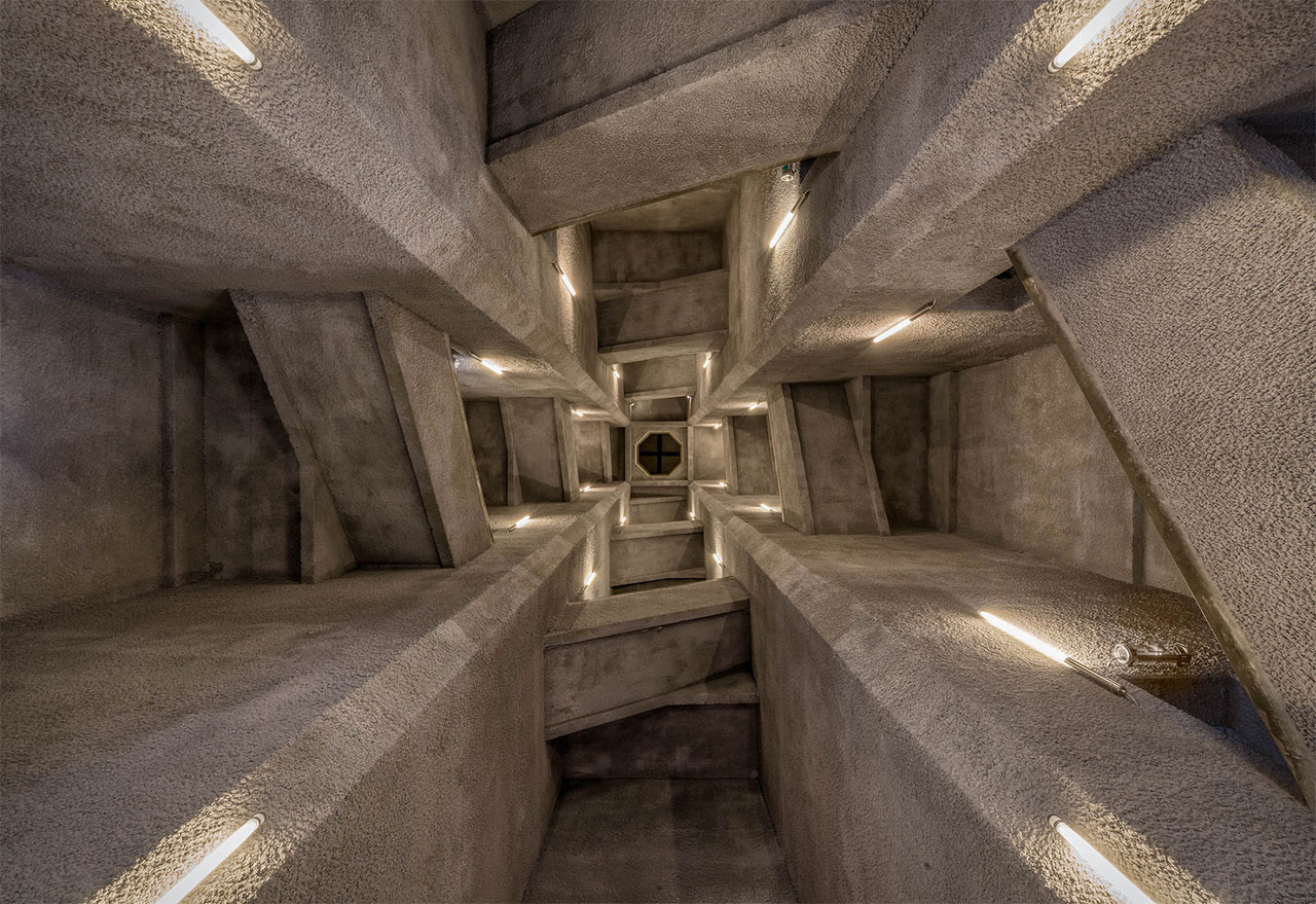 Down to the Bones / WWII Memorial, France