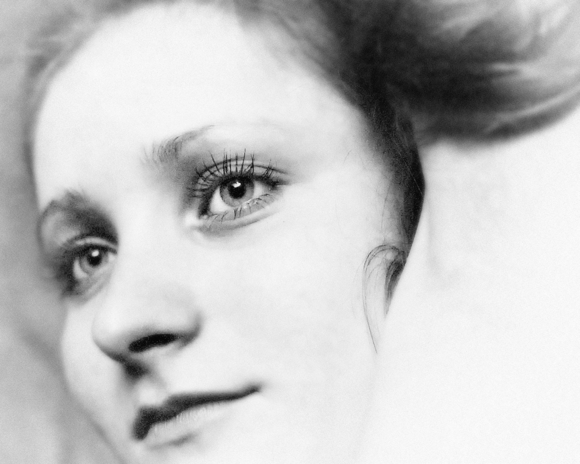 Portrait of a woman 2