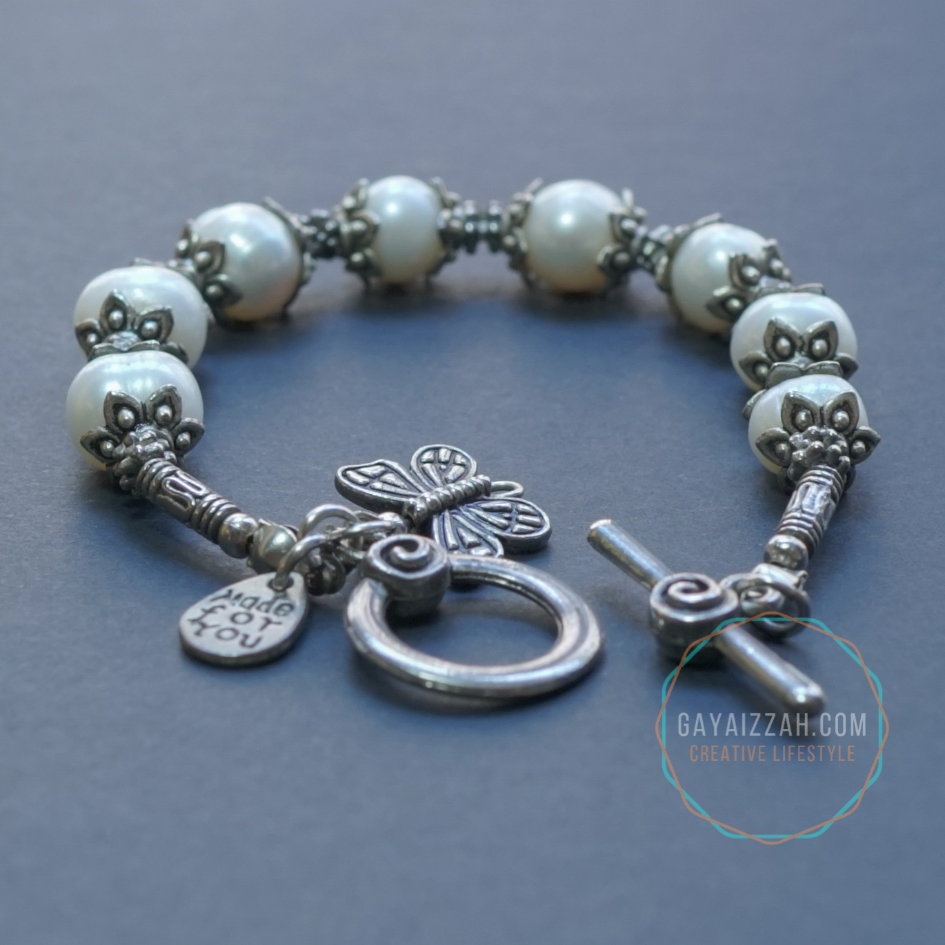 RM25. Pearls