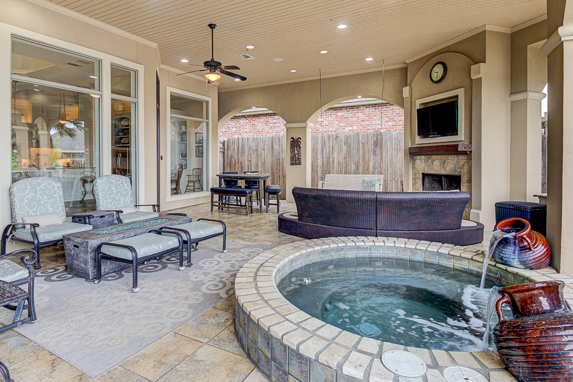 Covered Patio with Hot Tub