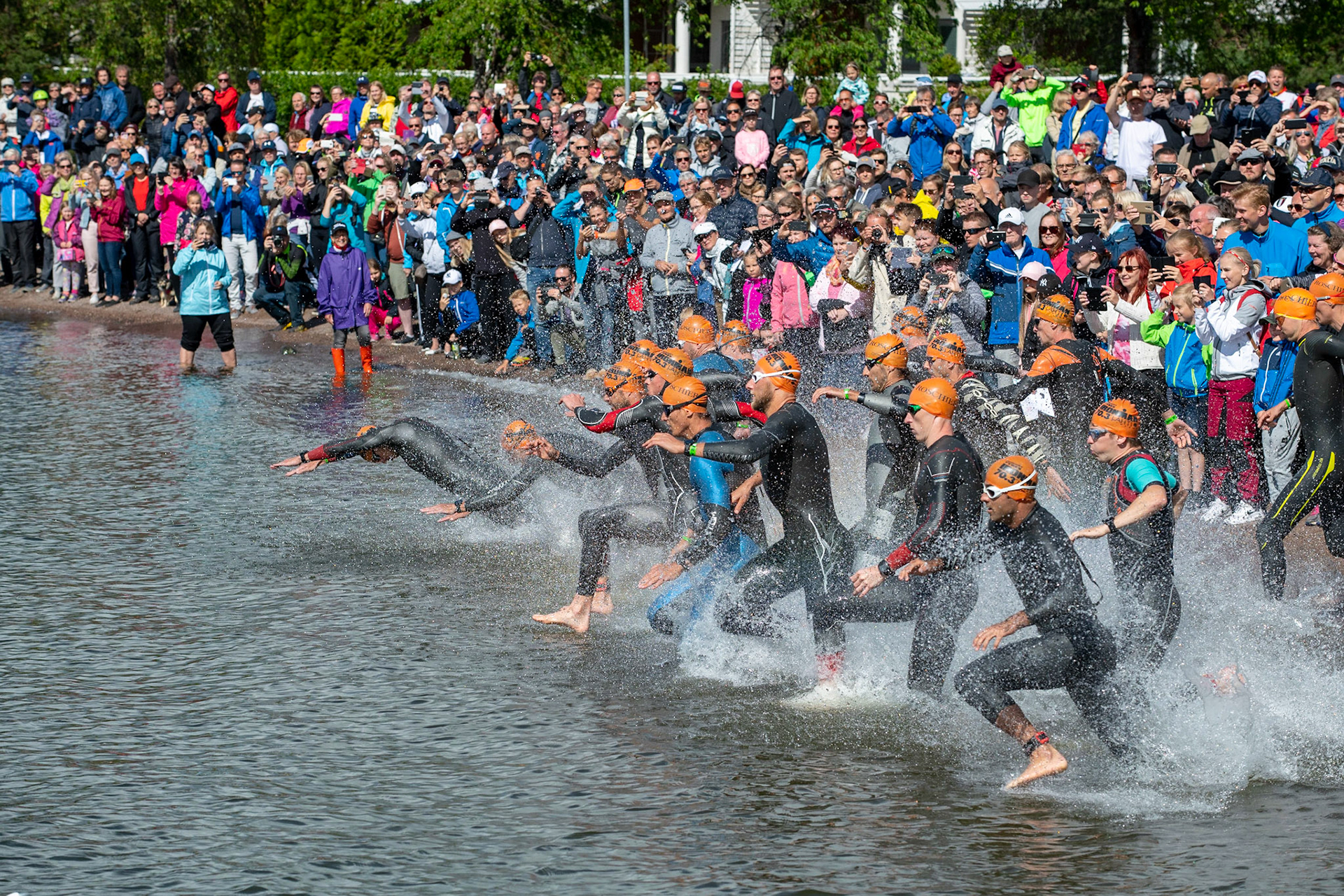 Pro men start
Miesten ammattilaisten lähtö