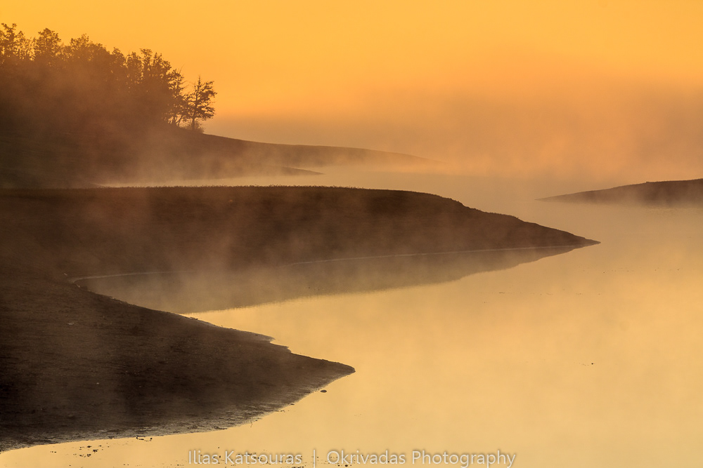 lake plastiras mist landscape λίμνη πλαστήρα ομίχλη τοπίο