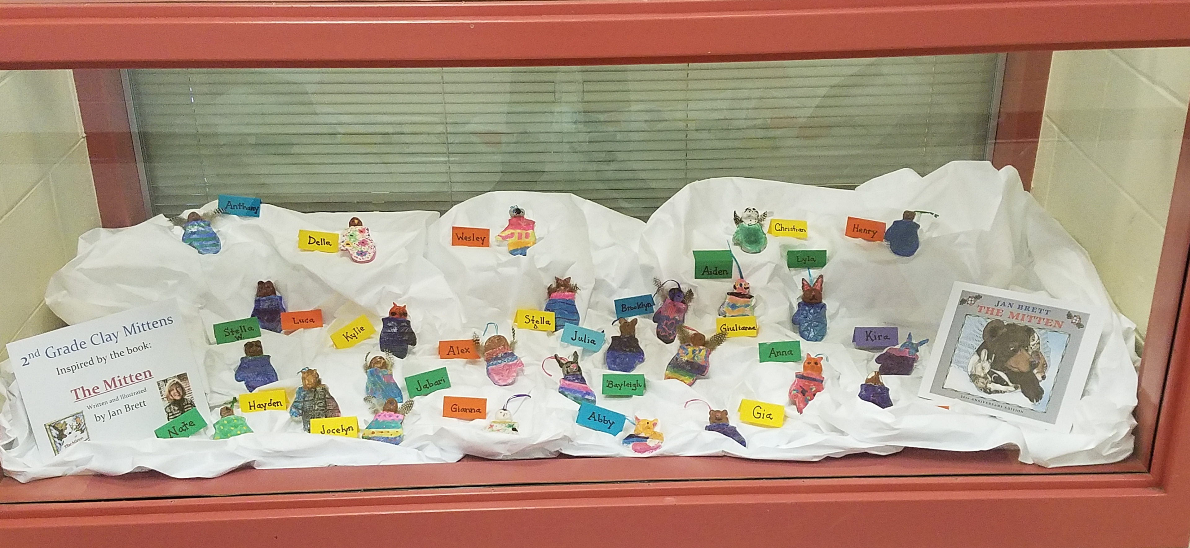 2nd Grade Clay Mittens Display