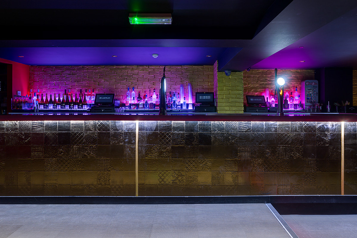 Lightqube . Arcadia Lounge Bar & Club Bexleyheath