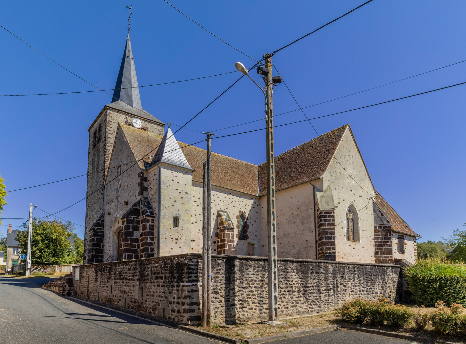 Eglise Saint Pierre de Subligny