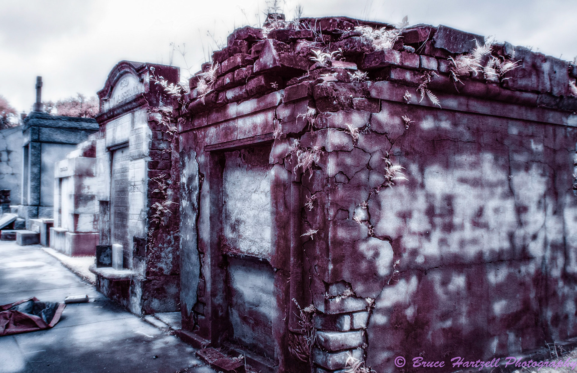 Oddfellows Cemetery, New Orleans, Louisiana. Infrared. PS, LR, adjustments. See and share more like this at:  http://aayyeeee.myportfolio.com