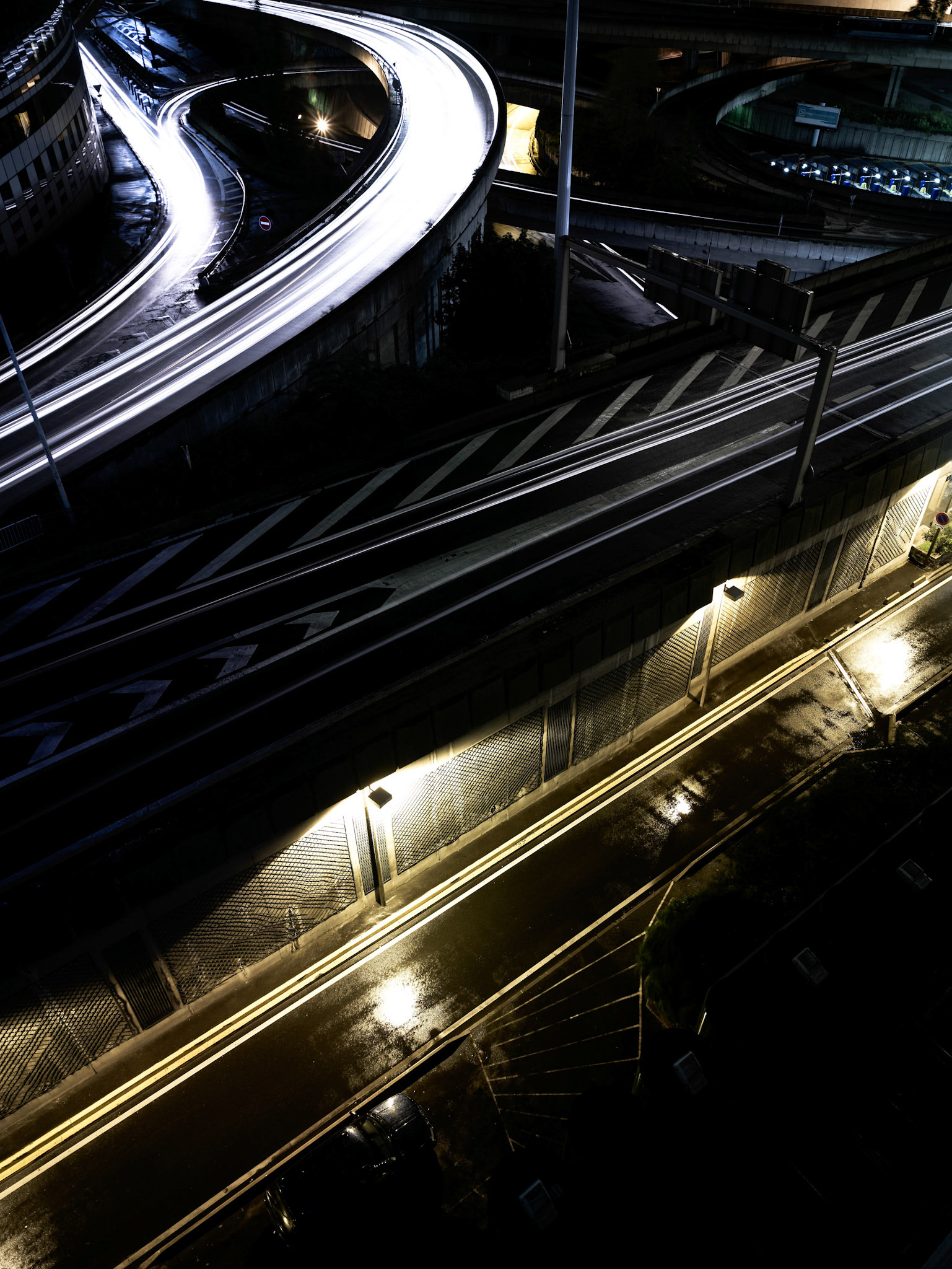 Style: "nuit paris"