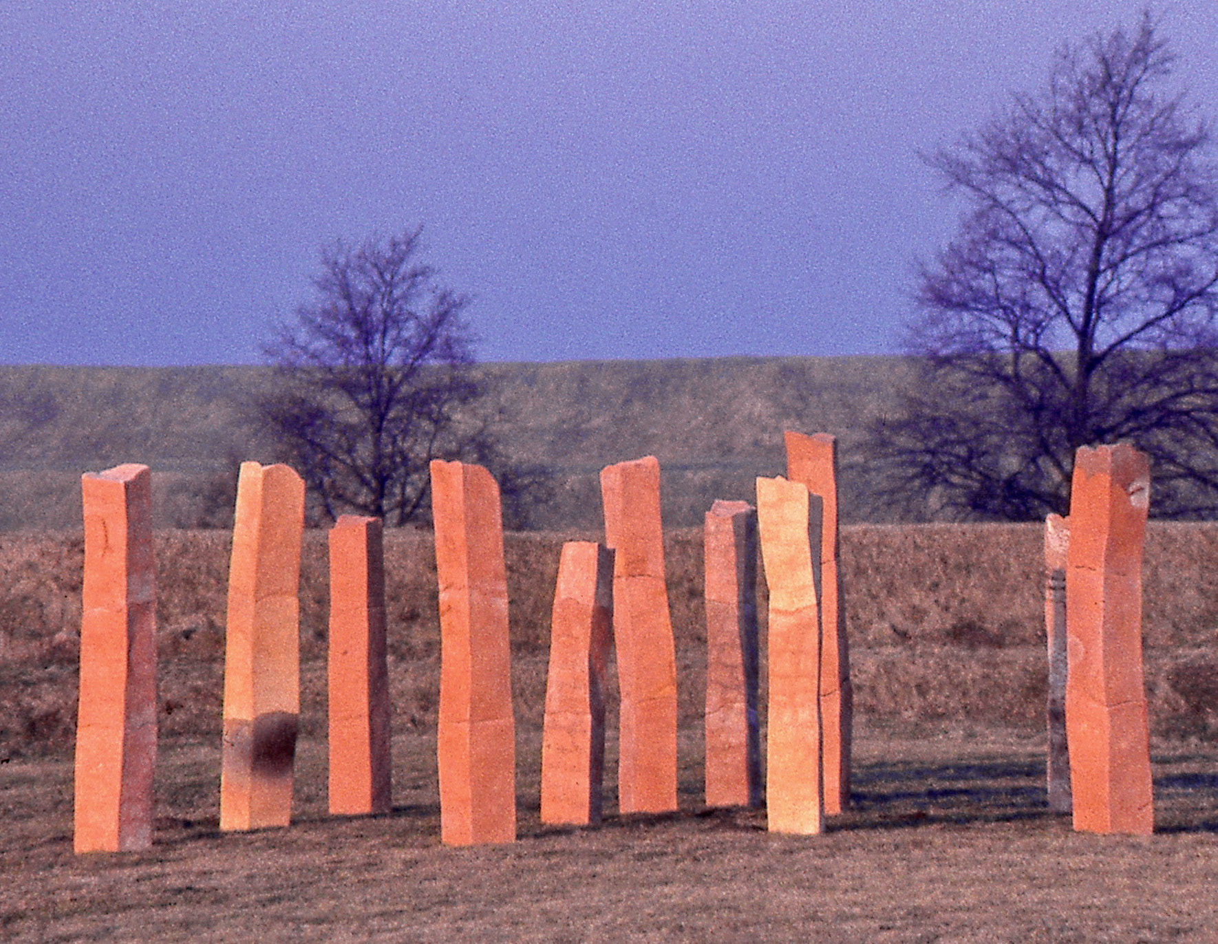   11 COLUMNS 1980 - terracotta