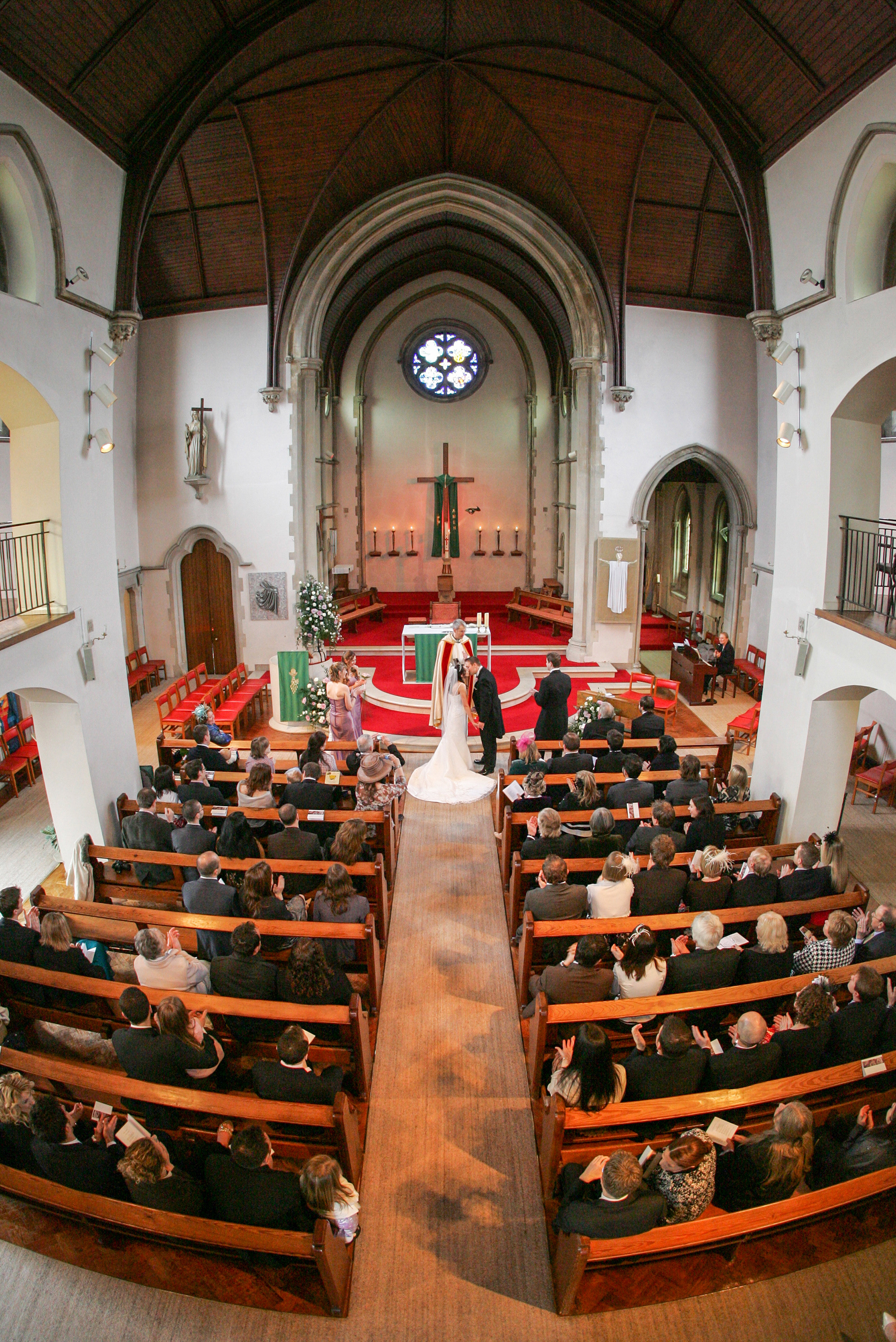 Wedding photography by Hampshire photographer Stuart Martin