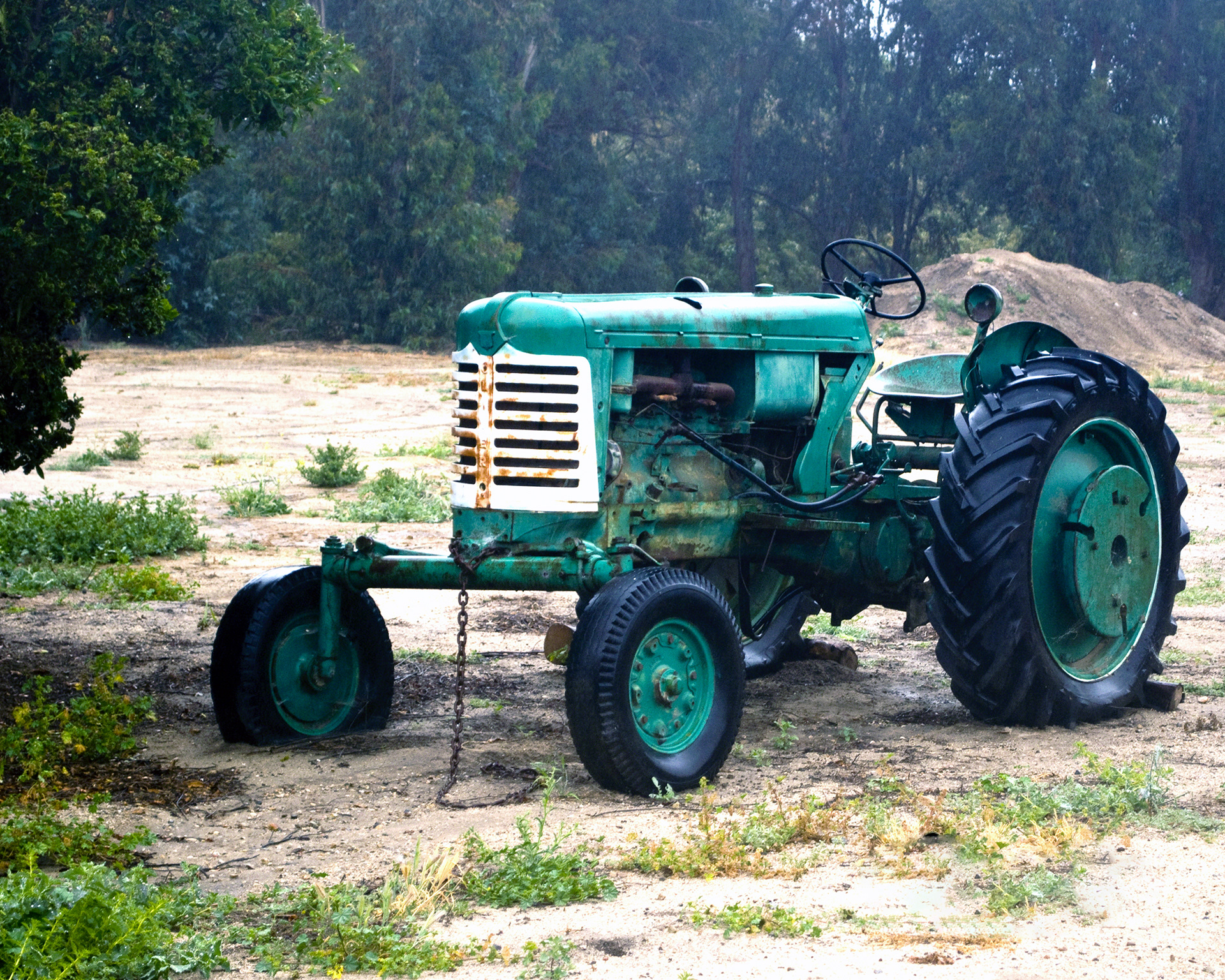 Green Oliver Tractor