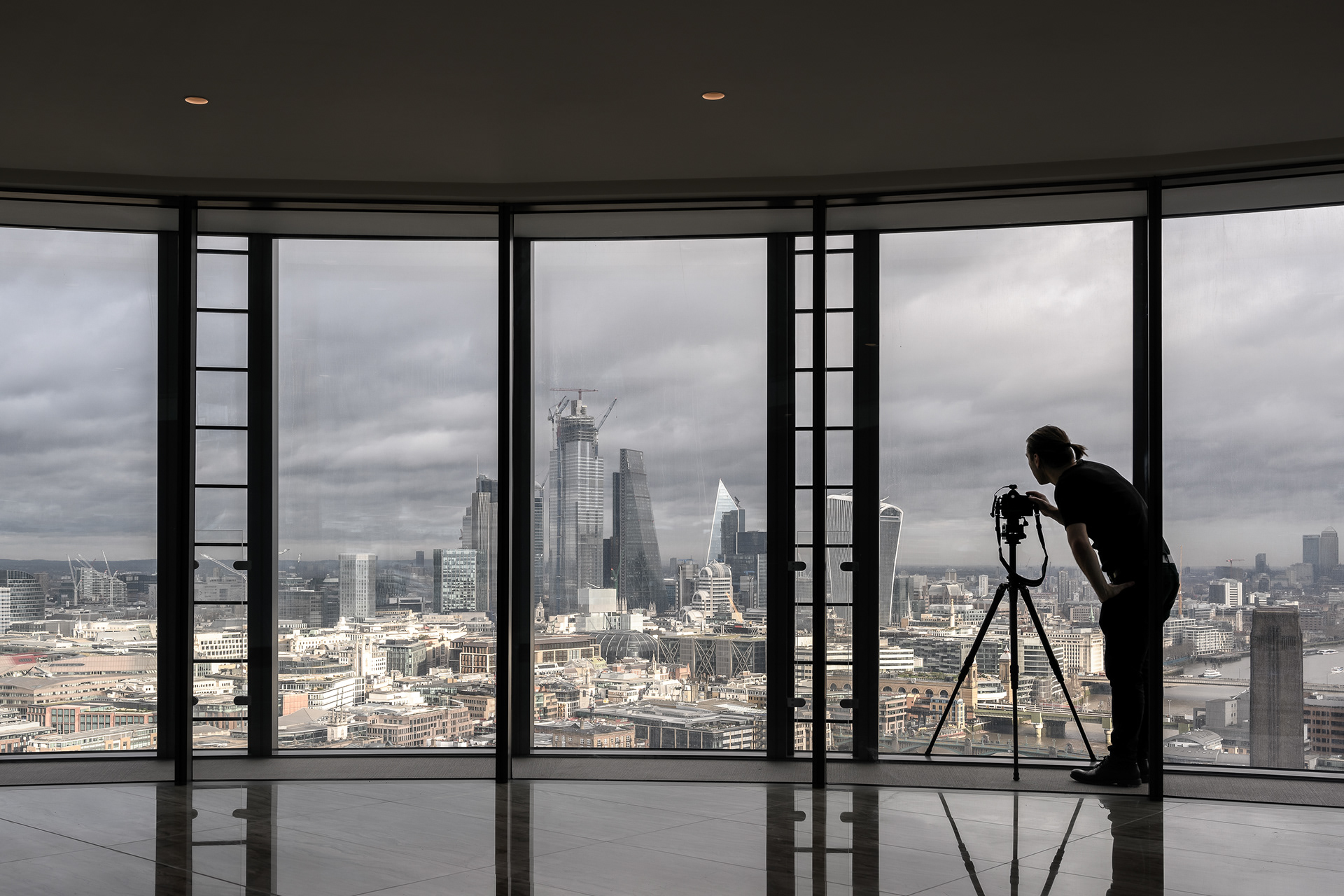 marcinnoga, photographersprofile, photographeratwork, london, studiophotographer, architecture