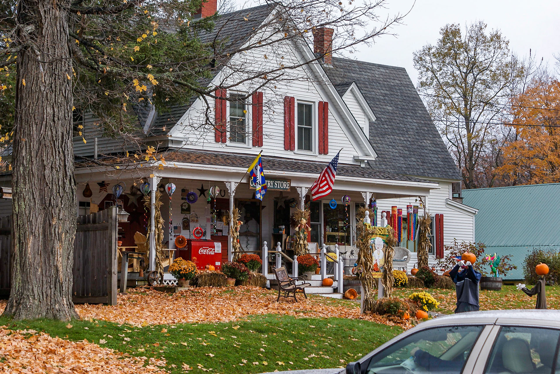Clapperboard General Store, New Hampshire