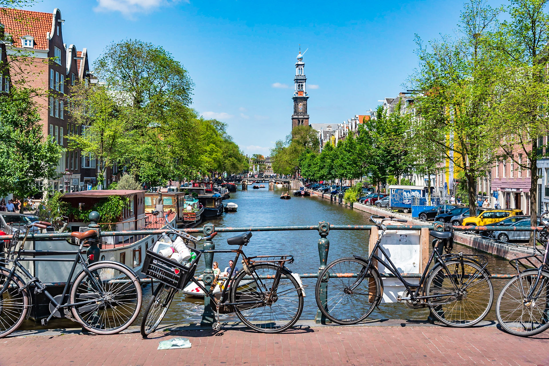 Two main forms of travel in Amsterdam; boat & bike!