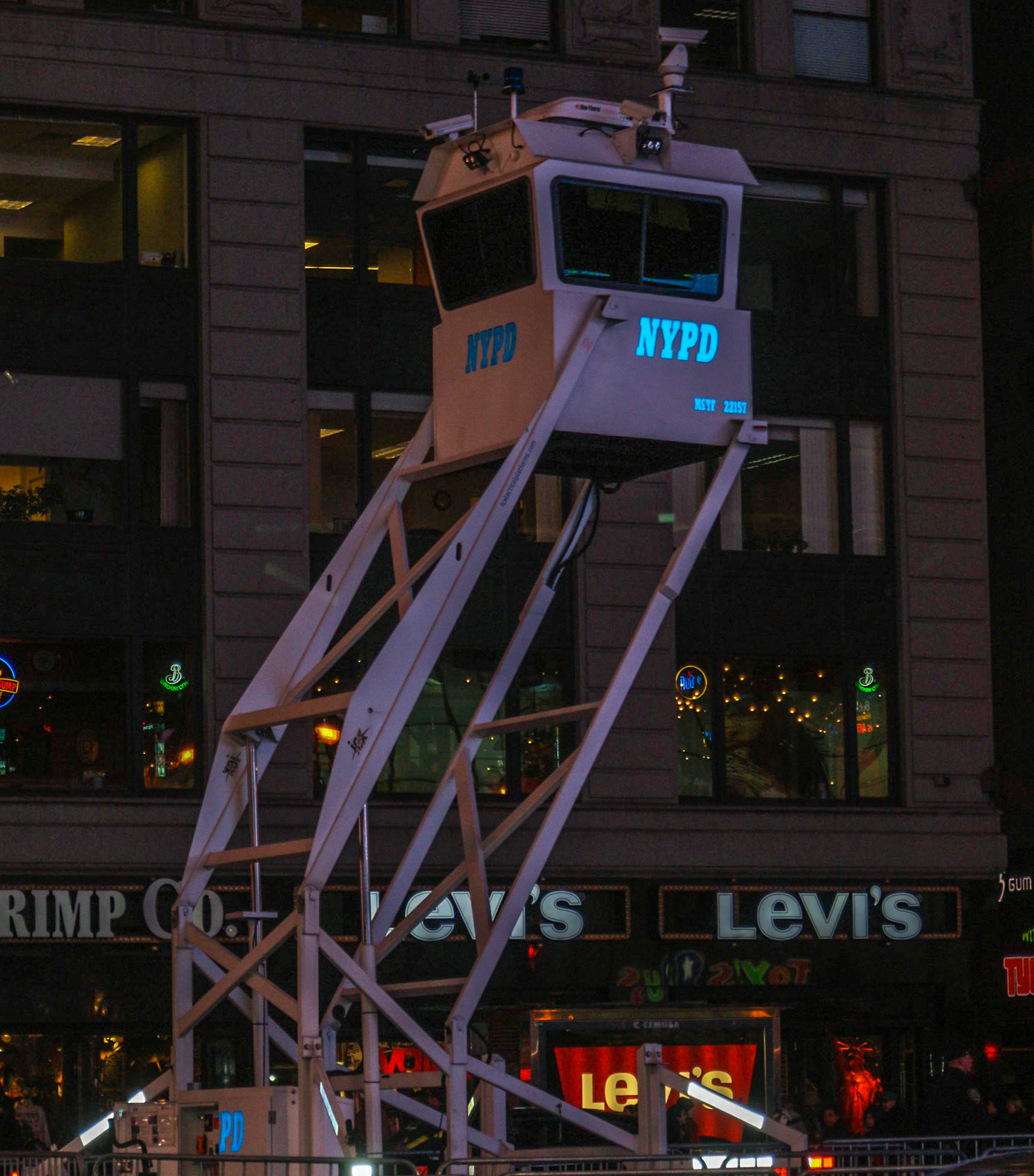 NYPD observation booth, Time Square, Manhattan