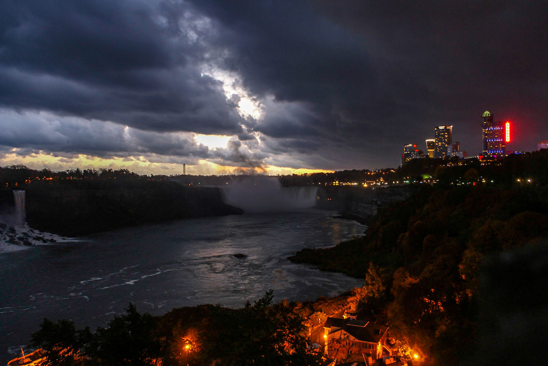 Niagara by night, from the Canadian shore