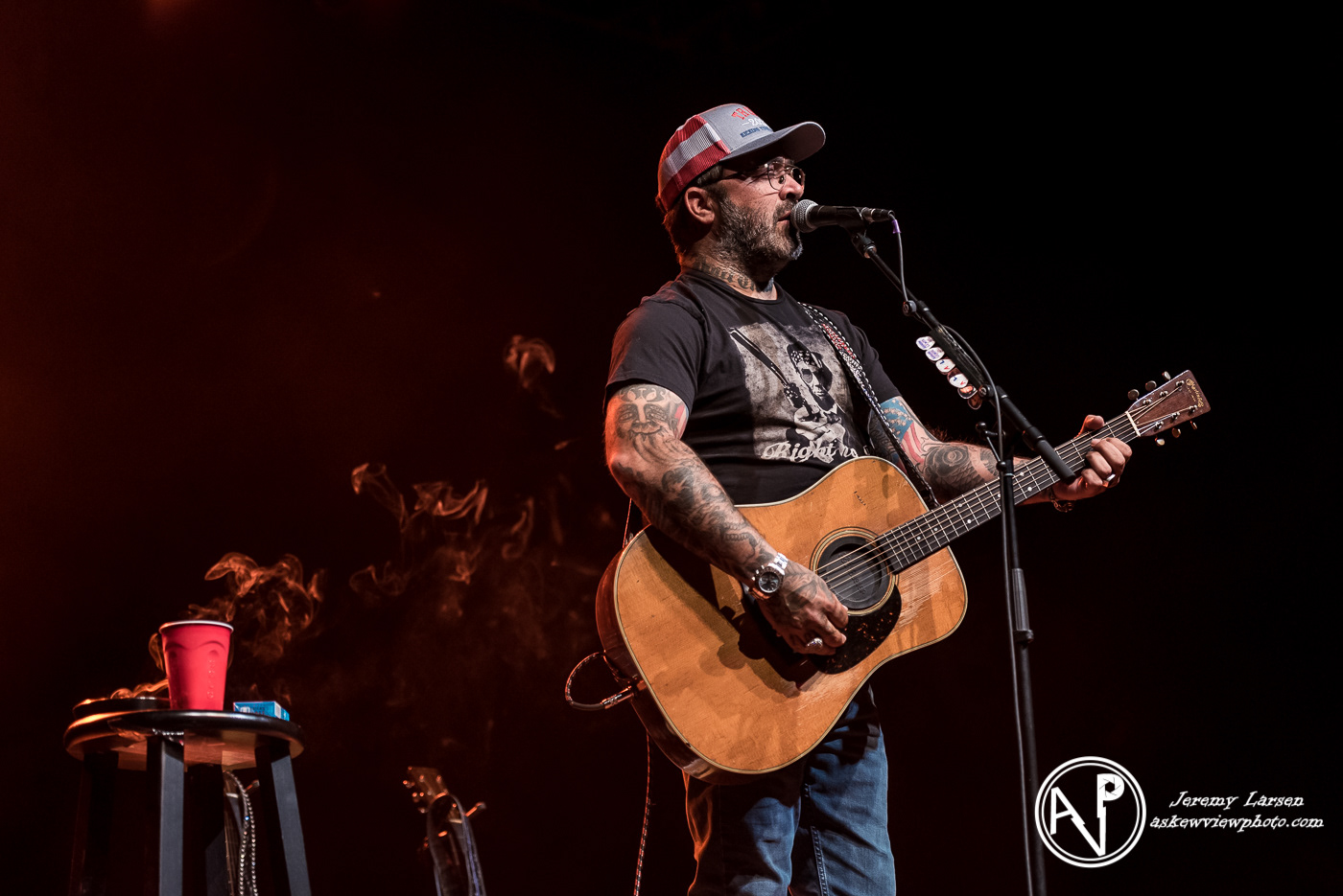 Aaron Lewis
