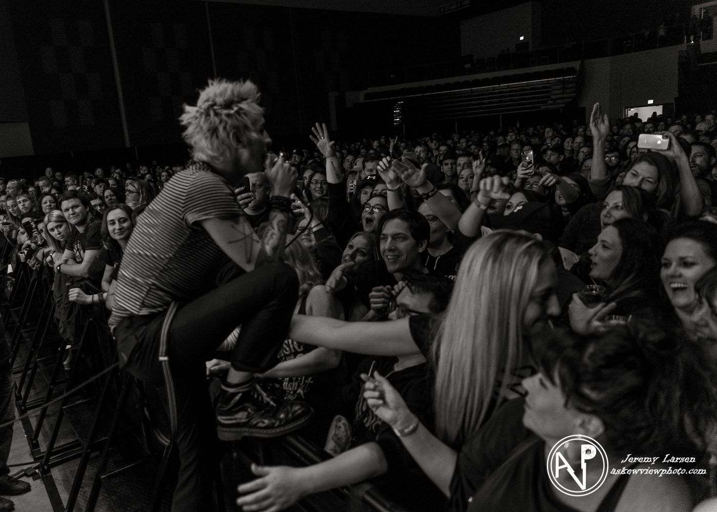 Palaye Royale