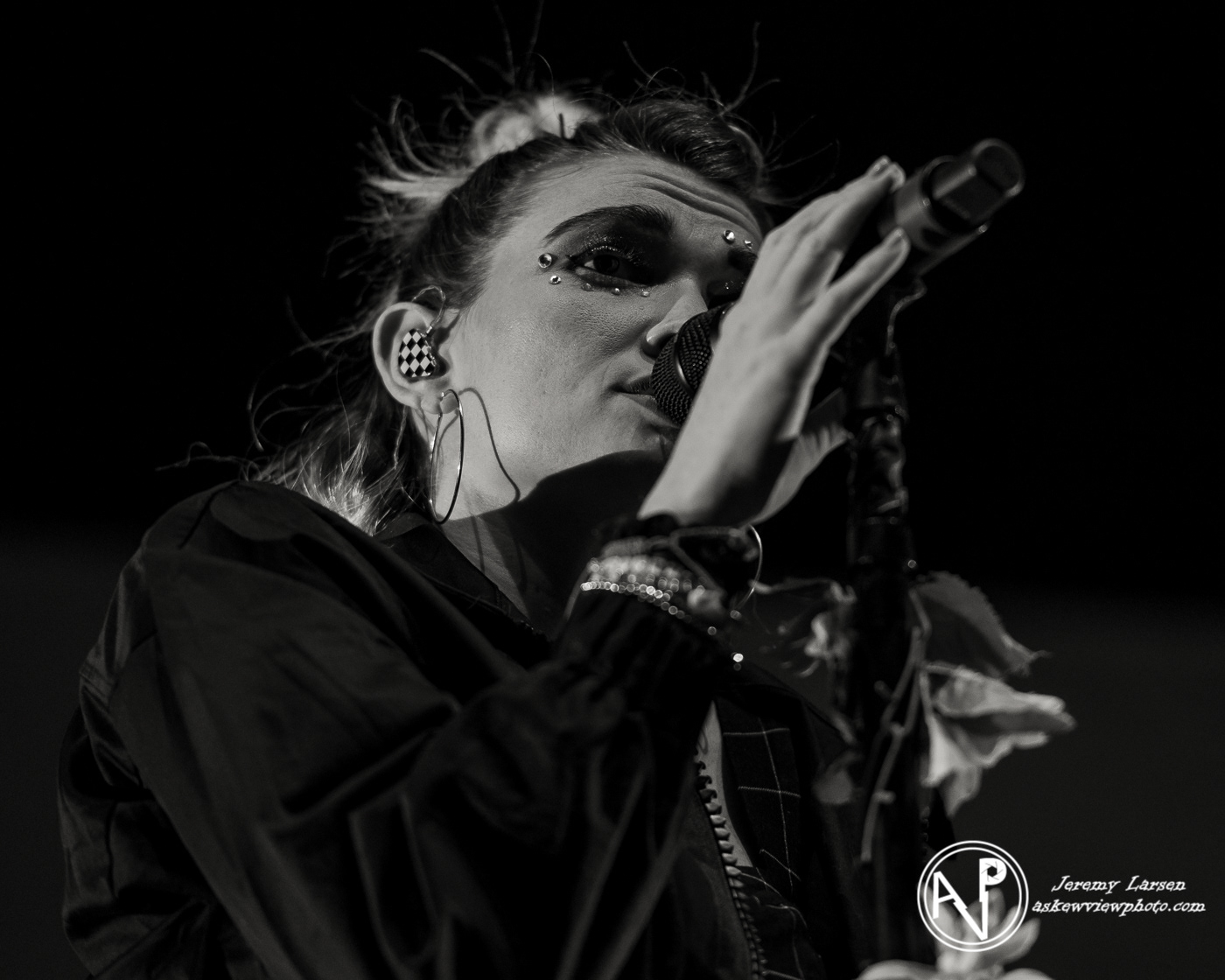 MisterWives
