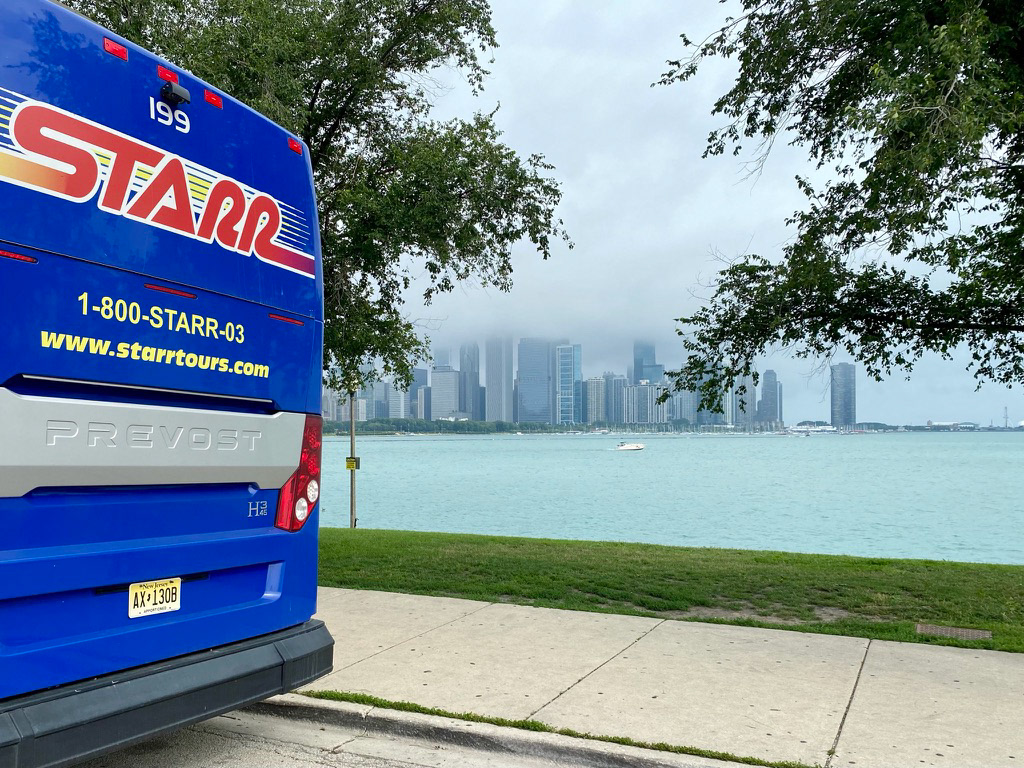 Starr Tours and Chicago Skyline