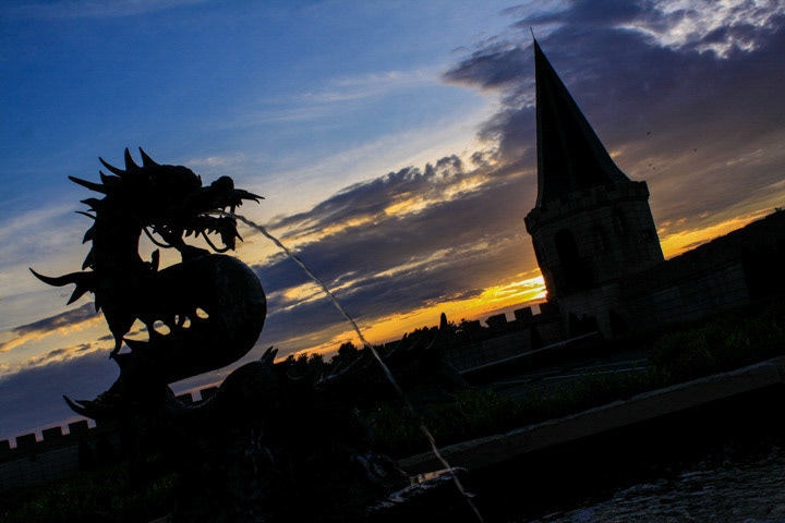 The Kentucky Castle in Versailles at sunset.