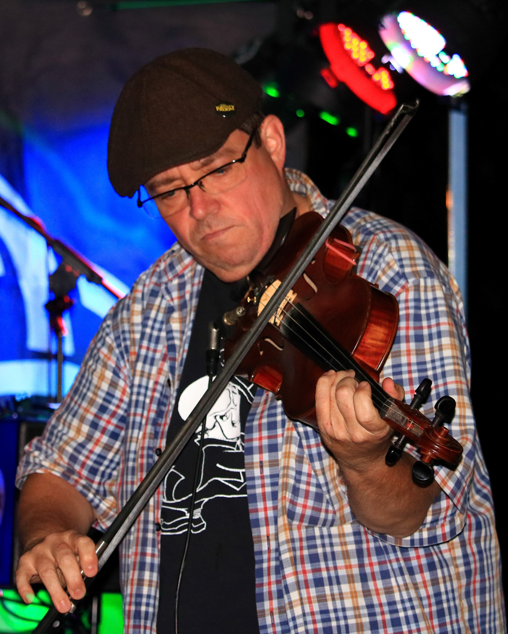 Pics by Danny Weinstein