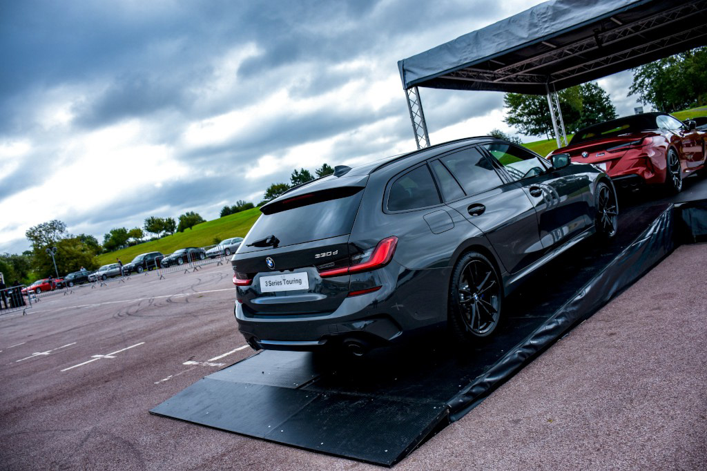 bank infrastructuur creatief BMW UK National Festival 2019 including the launch of 3er Touring, M135i &  M8 Comp