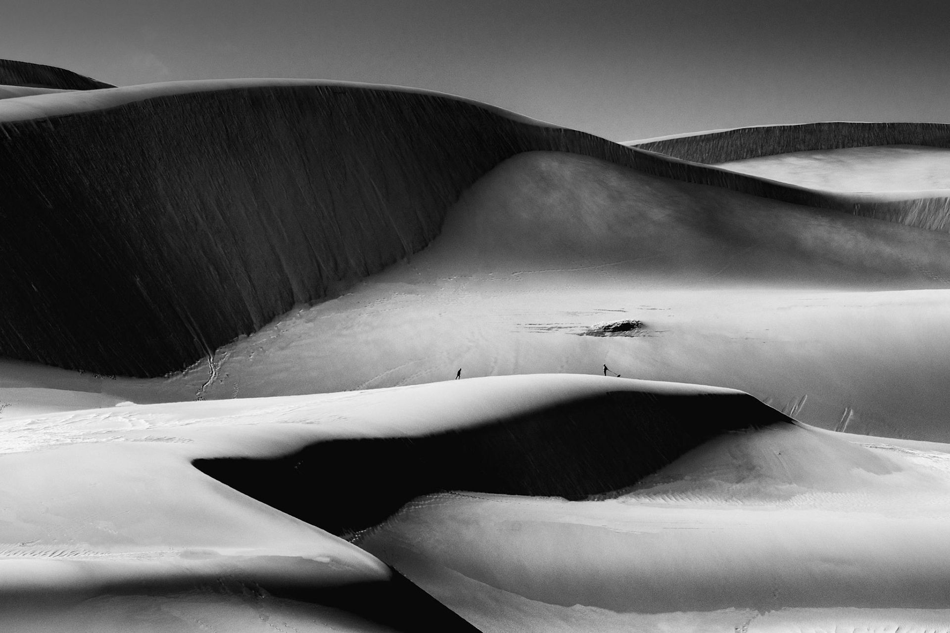Meeting on a dune