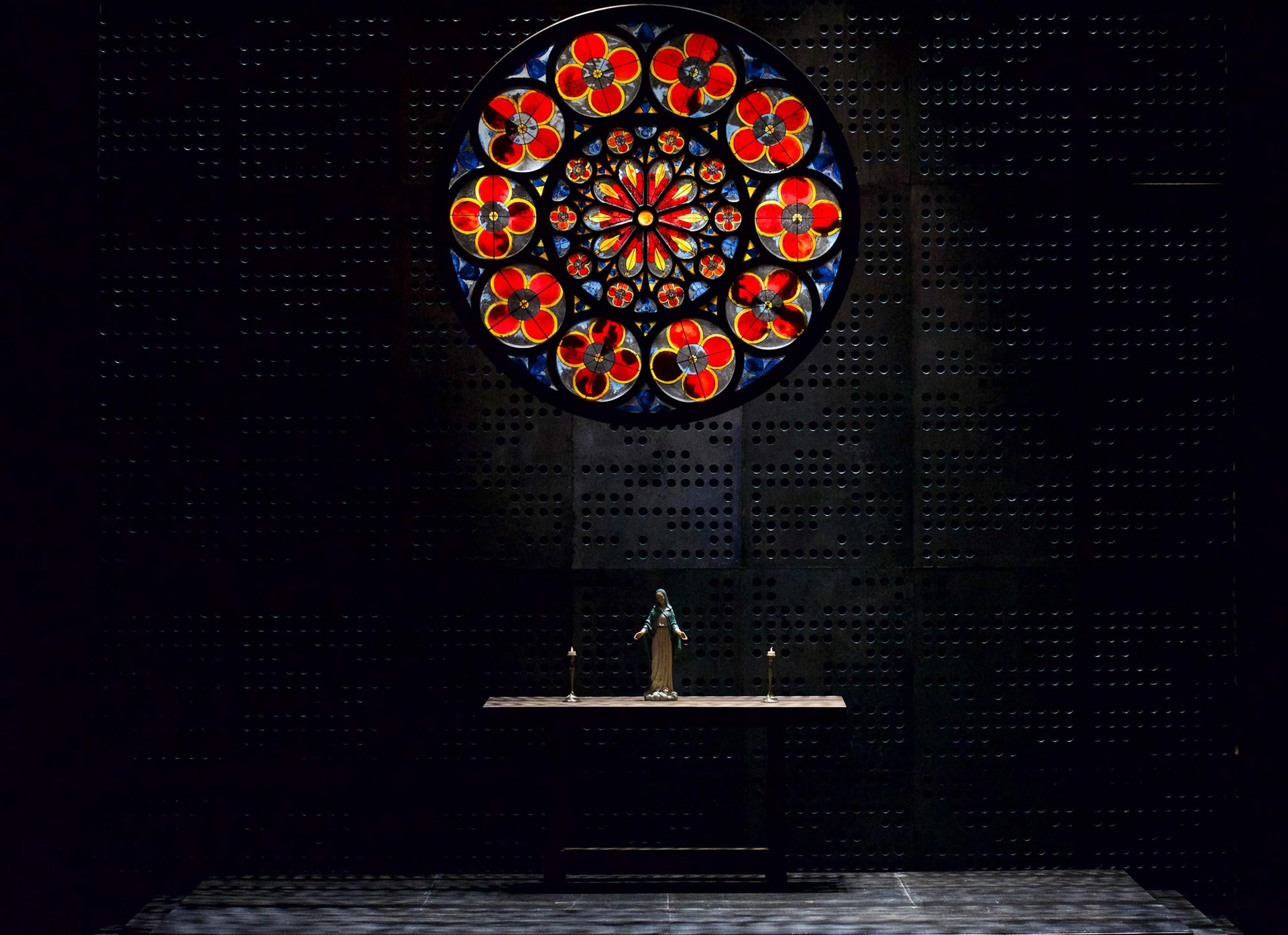 DIALOGUES OF THE CARMELITES