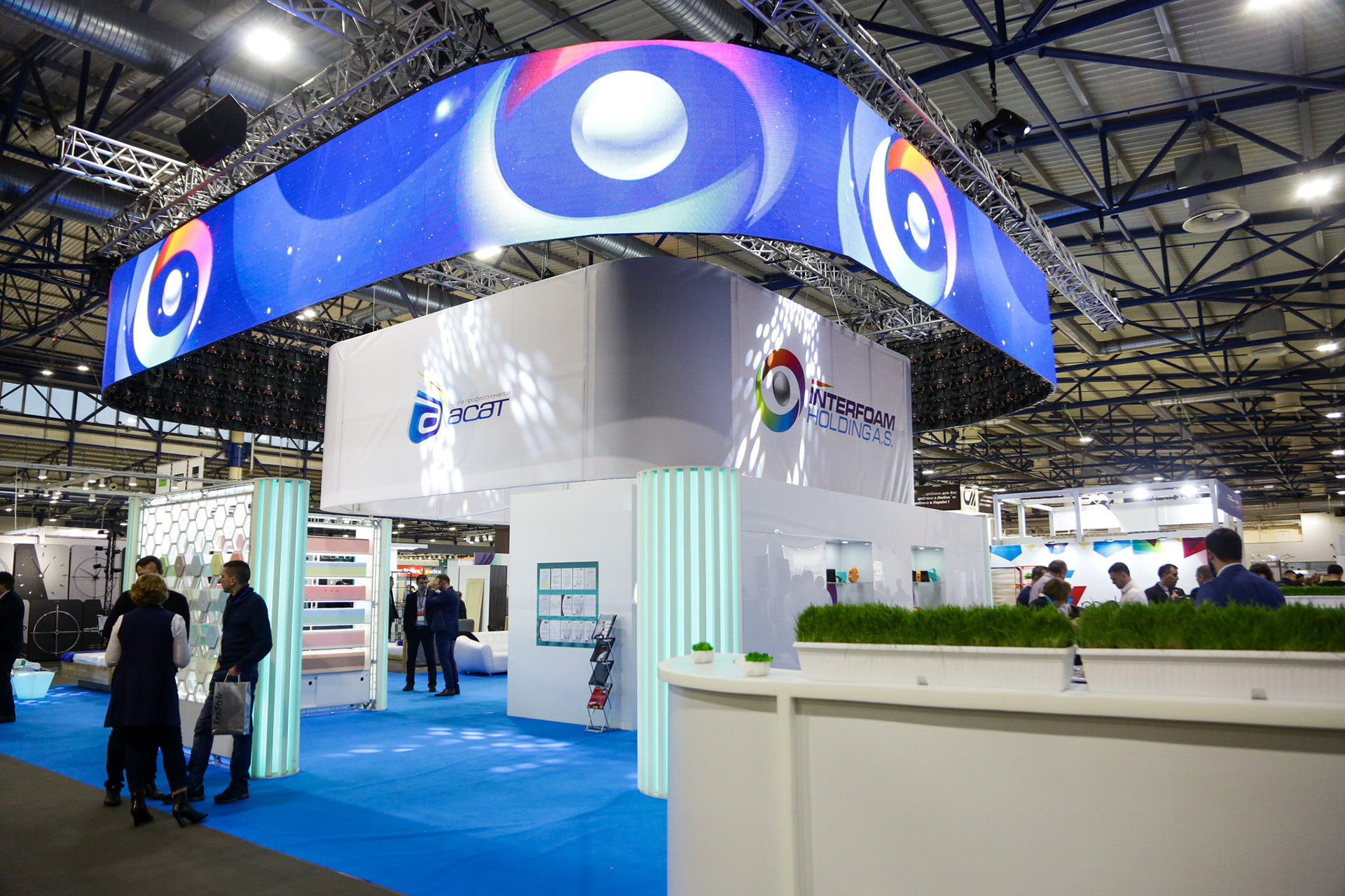 ARTTECHNOLOGY CREATiVE Lab Multimedia Exhibition Stand Interfoam