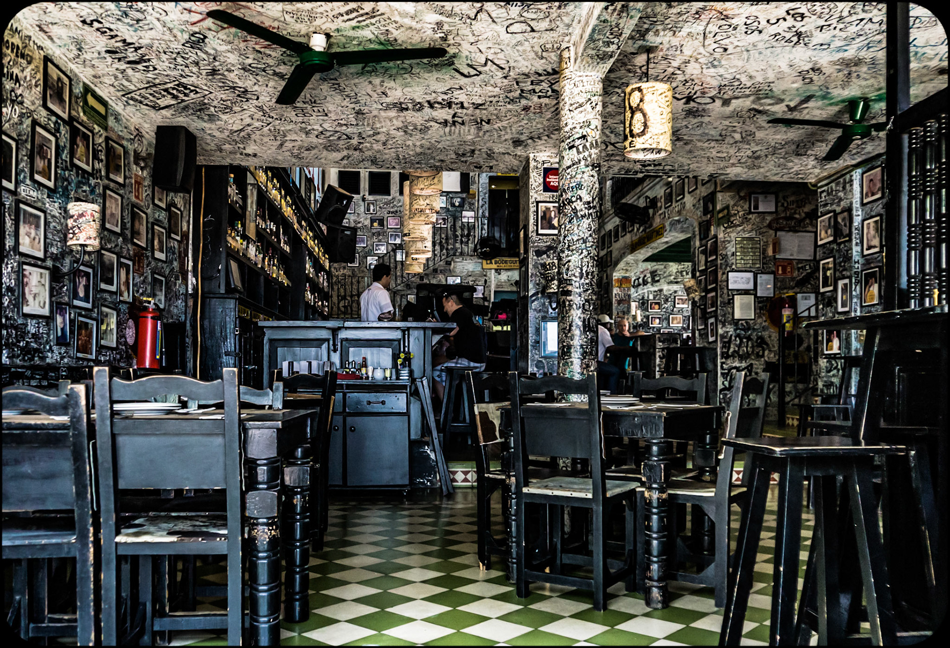 la bodeguita del medio