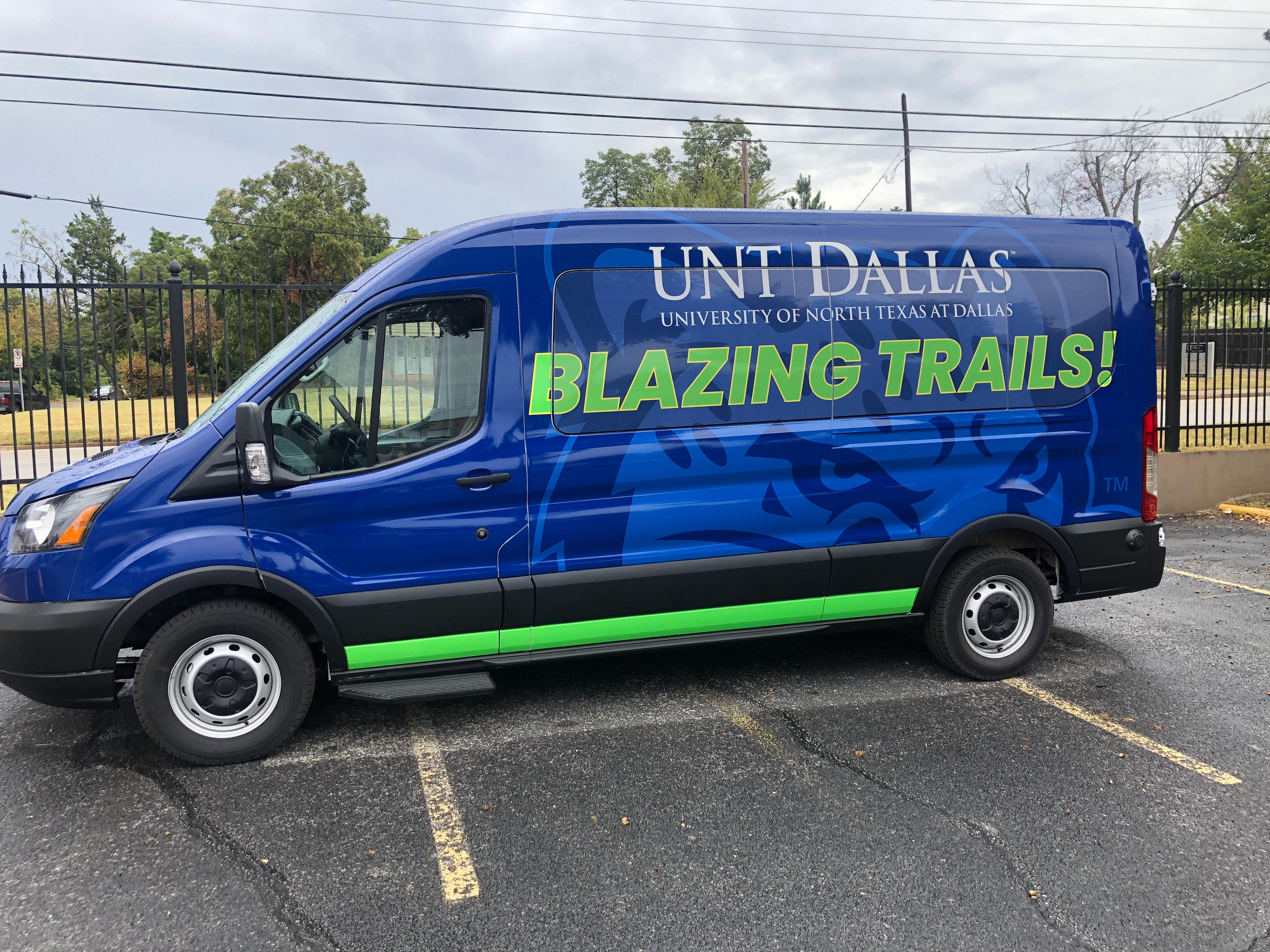 UNT Dallas Shuttle - Driver Side