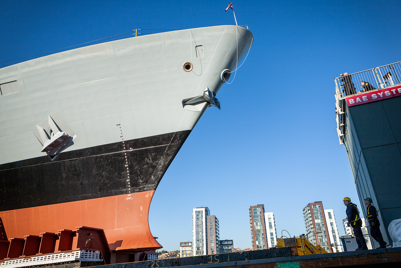 LAUNCHING HMS DUNCAN