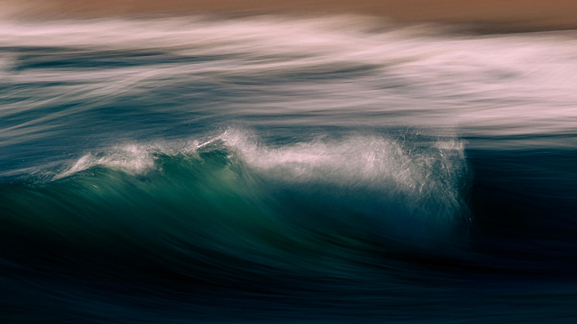 Rushing up to the land - Buffels Bay