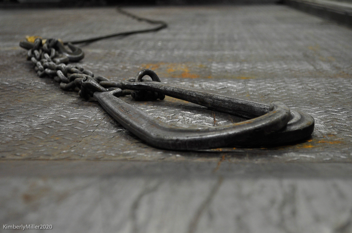 "J" Hooks: Camera Settings: Nikon D500, ISO 400, 55mm, f/7.1, 1/40s