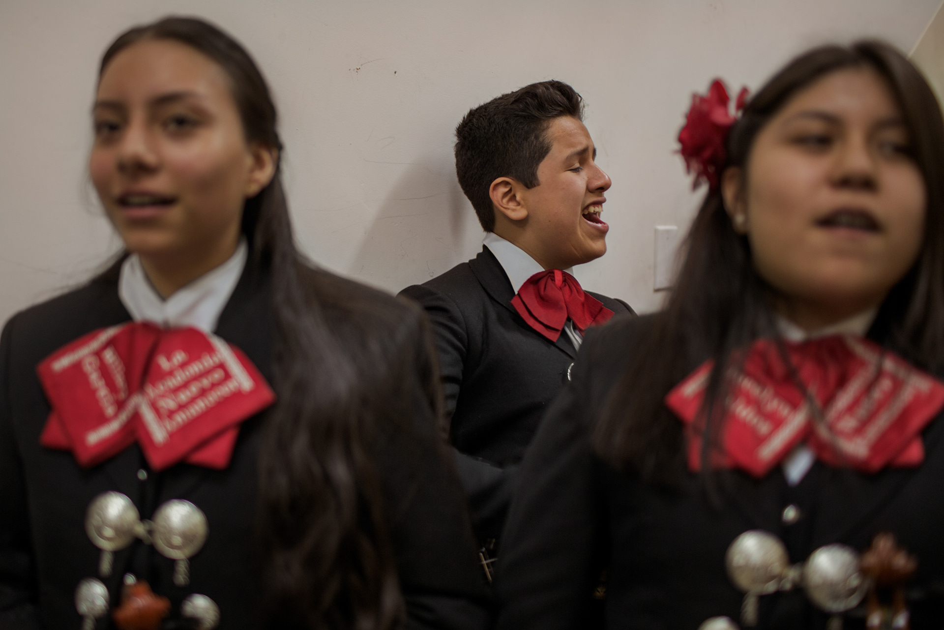 Hillary Garcia, Wenseslao Goiz, 14, and Joscelyn Valdez rehearsing for the Fama Awards. Queens, February 2017.