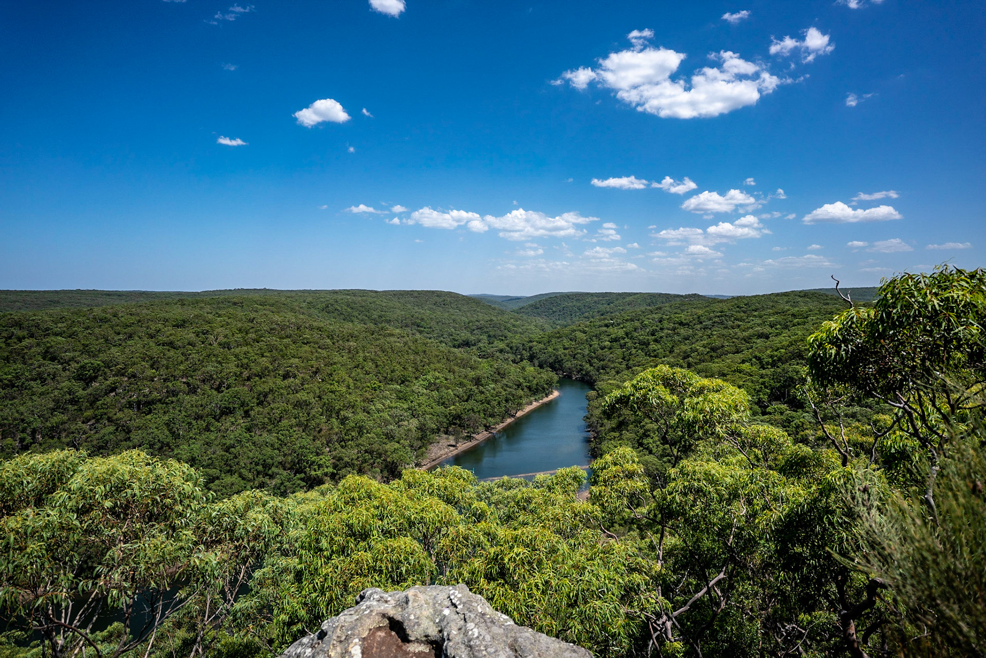 Bungoona Lookout. I just love this place. A great walk/run up to it and then you see this. Just amazing.